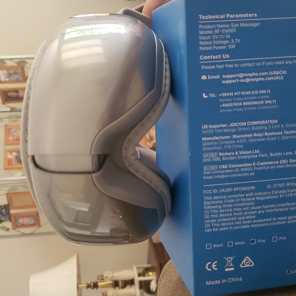 EUC Renpho eye massager, heater, and music for migraines, eye pain, stress m…
